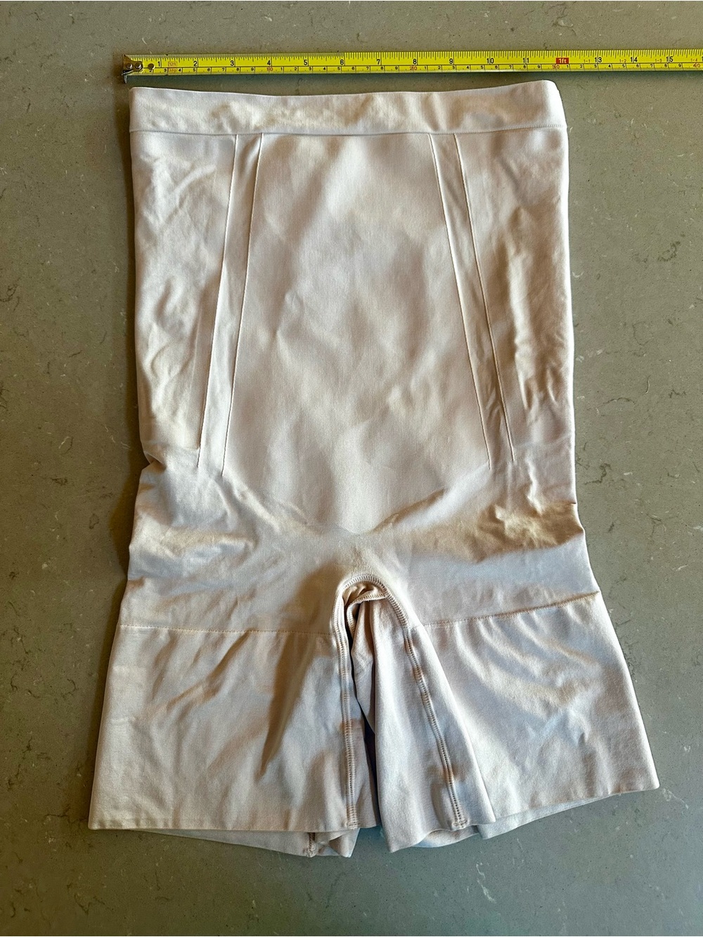 SPANX Higher Power Mid Thigh Shaper Shorts Nude Beige Shapewear Large - EUC